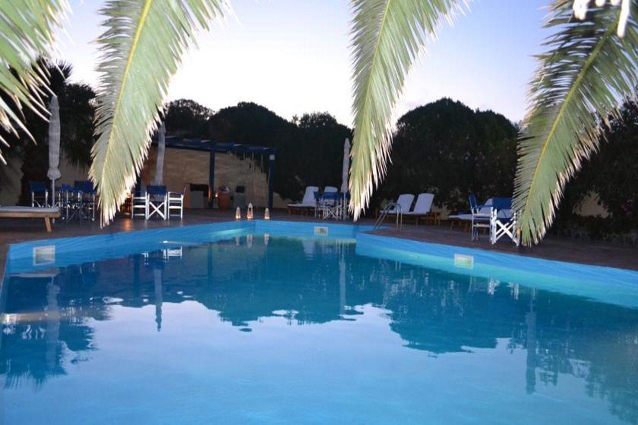 Melina Hotel Fira  Zewnętrze zdjęcie